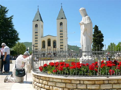 Visit: The Queen of Peace Shrine, Medjugorje - Excursions