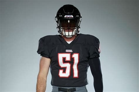 USFL's Houston Gamblers unveil uniforms for 2022 season