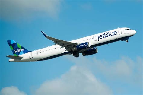 Fly International: JetBlue Takes Most Cautious Approach to Recovery