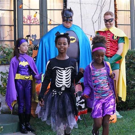 Ranking All Modern Family Halloween Episodes, Best To Worst