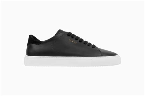 29 Best Casual Shoes For Men (Style Guide)