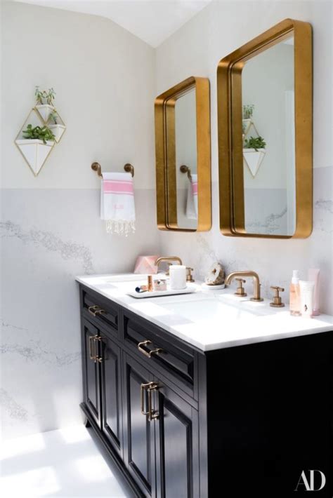 21 Best Bathroom Mirror Ideas to Reflect Your Style