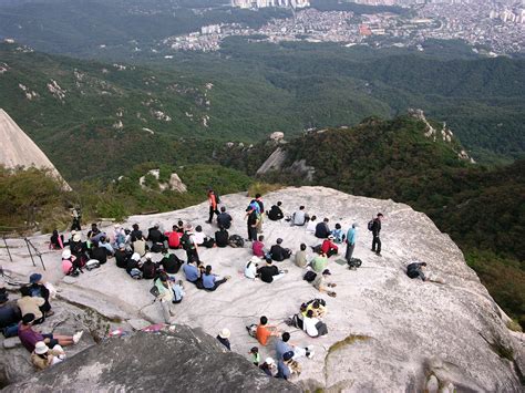 Korea Bukhansan National Park Hiking | 대한민국 | Outdoors Korea