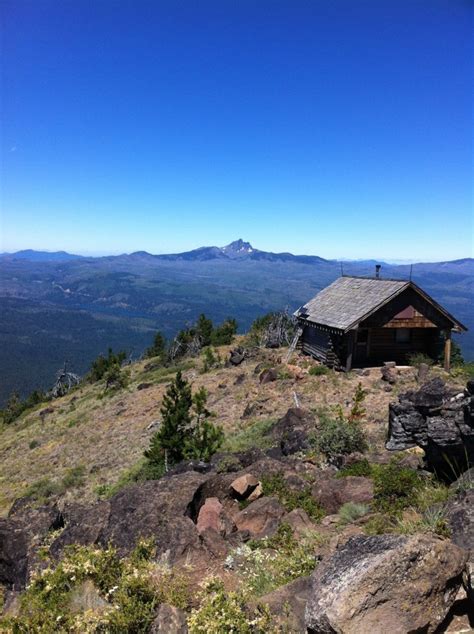 Best Hikes in Deschutes National Forest (OR) - Trailhead Traveler