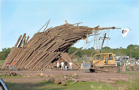 Photo gallery: Texas A&M Bonfire | News | theeagle.com