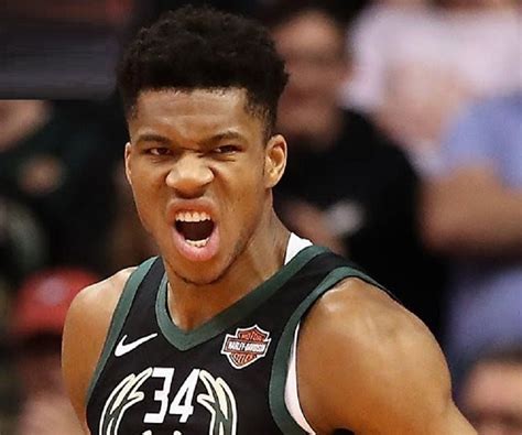 Giannis Antetokounmpo Biography - Facts, Childhood, Family Life ...