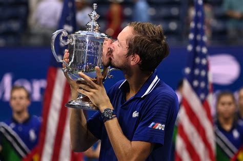 Daniil Medvedev Wins U.S. Open, Novak Djokovic Falls Short of Grand ...