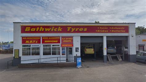 Tyres Gloucester Woodrow Way | Book MOT & Service | Protyre