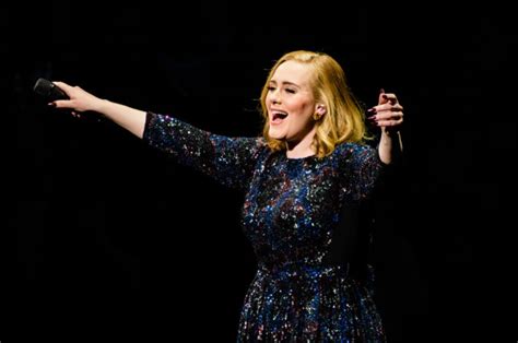 Adele says that quitting smoking has made her voice "weaker"