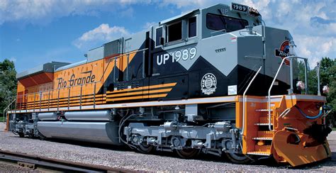 Union Pacific SD70ACe Heritage Fleet – 6 Locomotives! | Brick Model Railroader