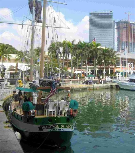 A MIAMI BRIT'S BLOG – Miami & South Florida: Bayside Marketplace, Downtown Miami - Shops, Marina ...