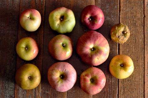 Heirloom Apples | Edible Michiana