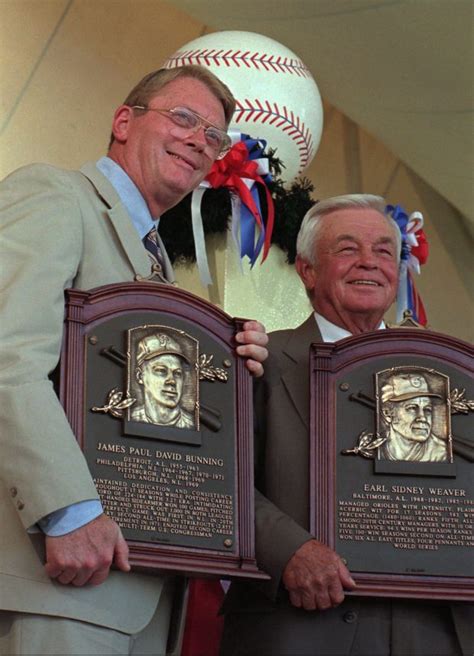 Former U.S. Sen. Jim Bunning, a Hall of Fame pitcher, dies