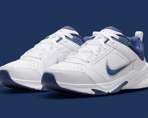 Nike's Air Monarch IV, the quintessential dad shoe, is getting an update