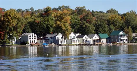 10 Best Fall Sightseeing Stops around Chautauqua Lake