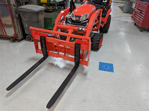 Kubota BX 36" Quick attach pallet forks attachments - BxAttachments.com