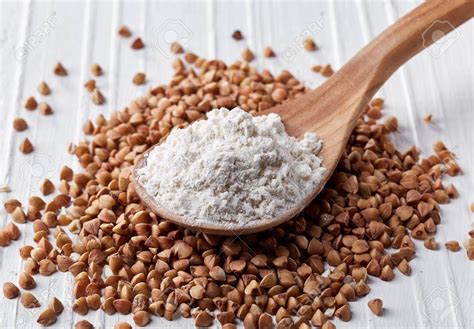 Buckwheat Flour Benefit: नवरात्रि के व्रत में खा रहे हैं कुट्टू का आटा ...