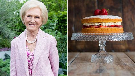 Mary Berry's BRILLIANT hack for quick Victoria Sponge cake revealed ...