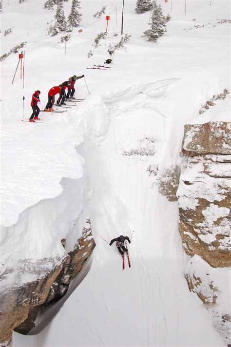 Corbet's Couloir | Jackson hole mountain resort, Ski inspiration, Best ski resorts