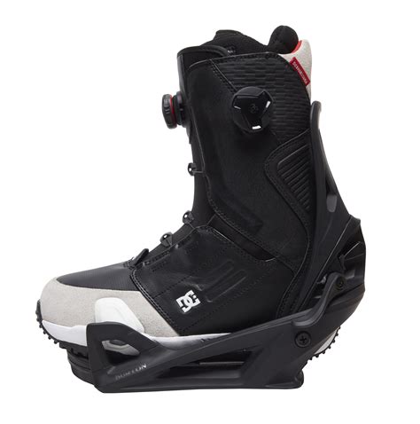 BURTON PAIRS STEP ON WITH DC BOOTS – King Snow