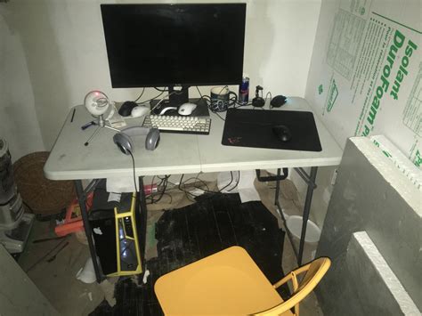 My setup has been described as cursed on many occasions #PC #Computers #Gaming in 2020 | Pc ...