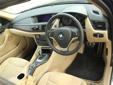 PICS: 2013 BMW X1 Interiors