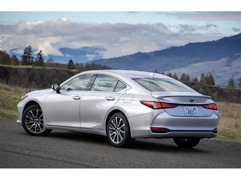 2019 Lexus ES Hybrid: 55 Exterior Photos | U.S. News