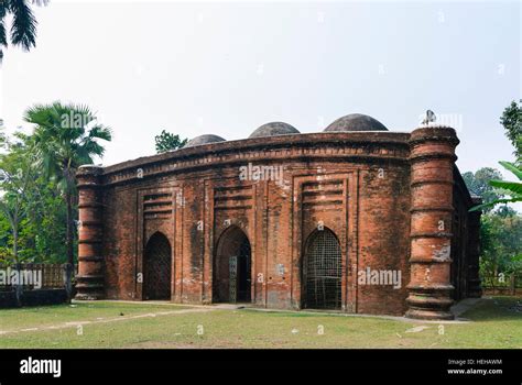 Bagerhat: Nine-domed mosque, Khulna Division, Bangladesh Stock Photo ...