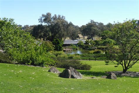 Solve Cowra Japanese Gardens, New South Wales (48) jigsaw puzzle online with 12 pieces