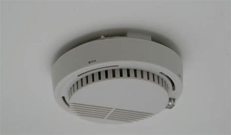 Home Smoke Detector Installation Guide | Choice Home Warranty