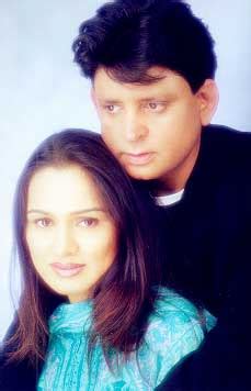 Padmini Kolhapure with husband Tutu Sharma / Padmini Kolhapure - Bollywood Photos