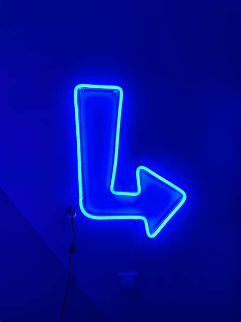 Neon Arrow Sign (Using wLED) by Tigersmash | Download free STL model ...