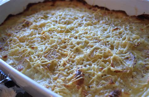 French Potatoes Gratin Dauphinoise with Bacon - Chez Le Rêve Français