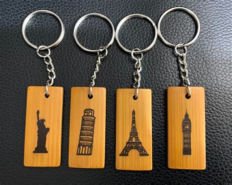 Wooden Keychain With Landmark - Etsy