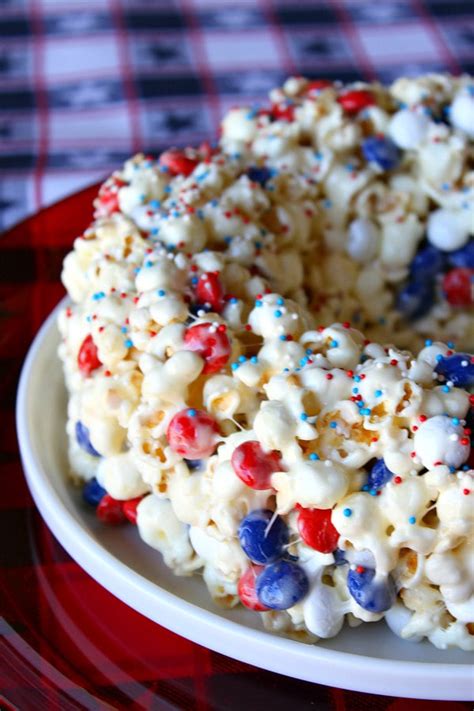 Patriotic Marshmallow Popcorn Cake - Recipe Girl