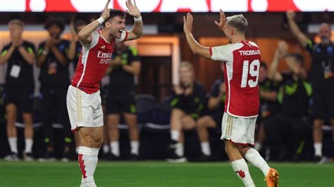 Leandro Trossard At The Double As Arsenal Down Barcelona | Football News