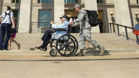 USS Arizona survivors welcomed to Washington 75 years after Pearl Harbor attack - ABC News