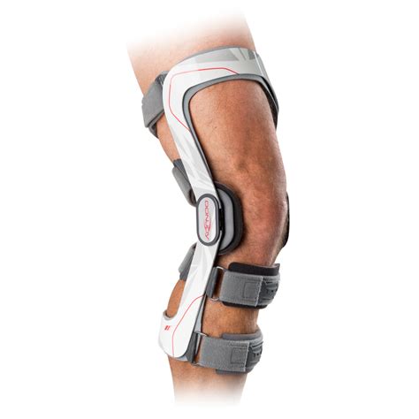 Donjoy Renegade Functional Ligament Knee Brace - ACL Ligament Knee Support