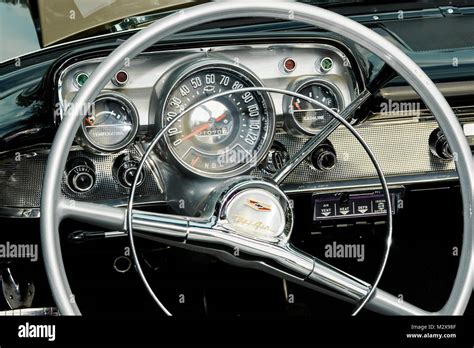 Details of the interior and dashboard of a 1950's Chevrolet Bel Air Stock Photo - Alamy