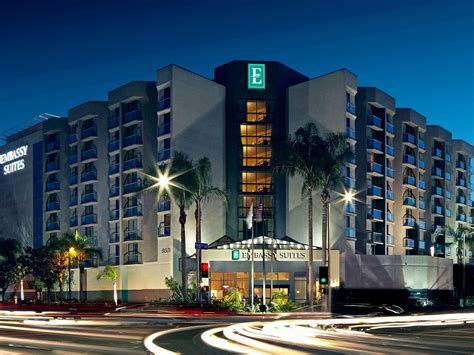 Embassy Suites Los Angeles - International Airport/North | Discover Los ...