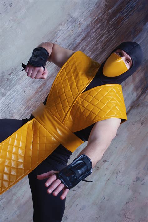 Mortal Kombat Cosplay Costume, Scorpion Costume With Vest and Mask ...