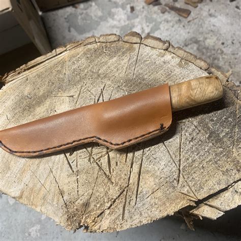 Sheath for a Yakut knife I forged. : Leathercraft