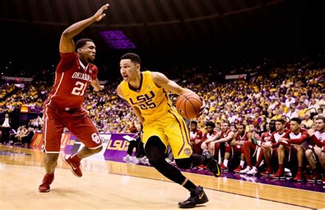 Watch Ben Simmons Freak This Crossover with a Sick Reverse Dunk Finish Against Oklahoma | Complex