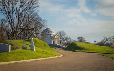 Vicksburg, MS - A Look At The Mighty River - Ellis DownHome