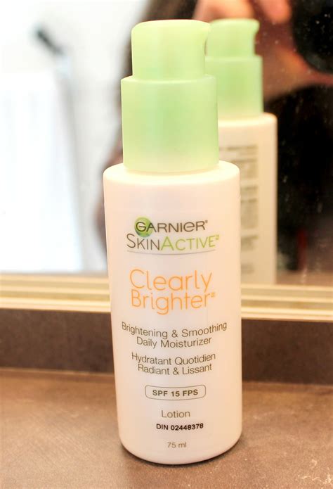 Garnier SkinActive Clearly Brighter Brightening & Smoothing Moisturizer reviews in Face Day ...