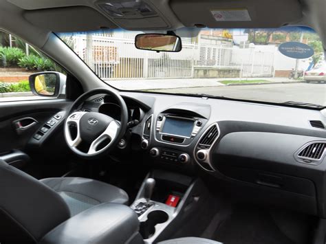 Hyundai Tucson ix35: El interior | placervial.com