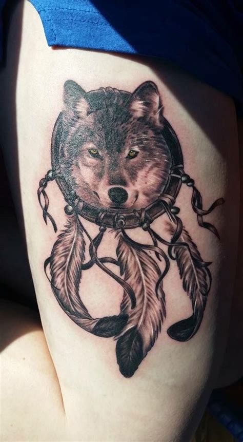 Wolf tattoo dream catcher | Dreamcatcher tattoo, Dream catcher tattoo, Wolf tattoo