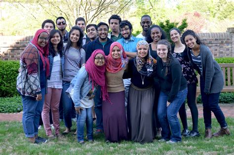 Study: Muslim Students Graduate at Top of Pluralism Scale - Bridge Initiative