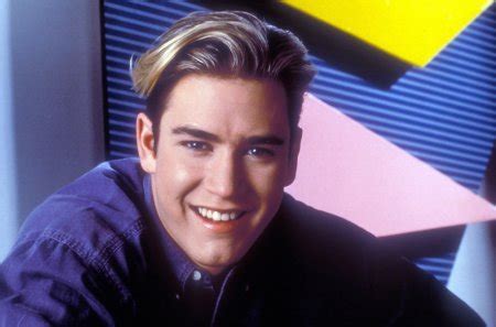 How to style Zack Morris hair