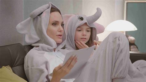 Angelina Jolie & Brooklynn Prince Get Into Character For The One And ...